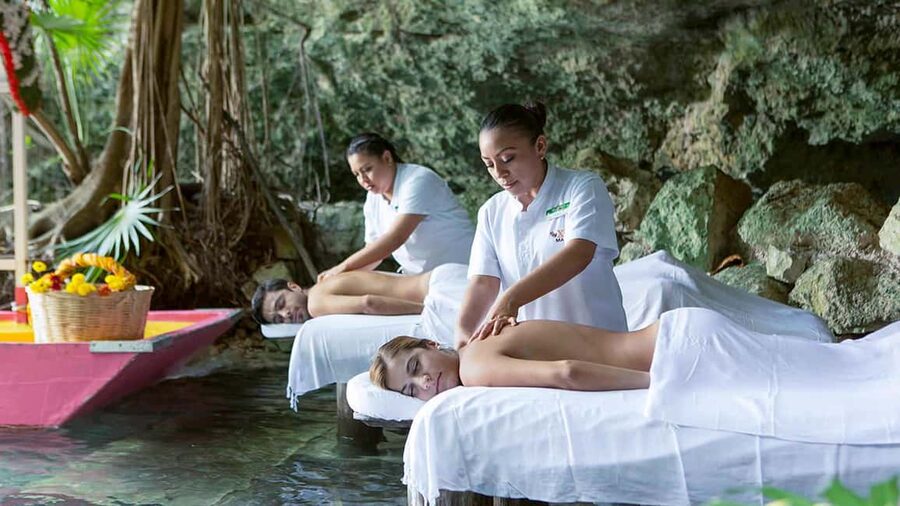 From Riviera Maya: Xcaret Park Plus, the complete experience - The Xcaret México Espectacular show: your cultural closer