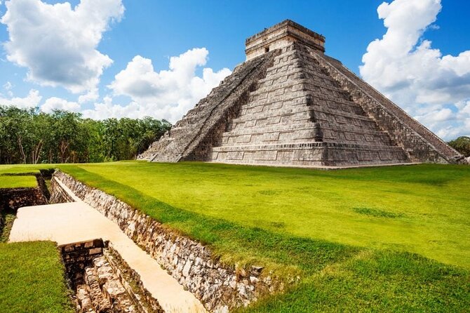 Full day Chichen Itza Tour with Valladolid and Cenote Experience - Valladolid for about an hour: real Mexico, quick photos, and ice cream time