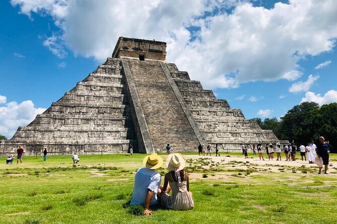 Full Day Tour Chichén Itzá Cenote Saamal Valladolid with buffet - A very long day with a smart rhythm starting 6:40 a.m.