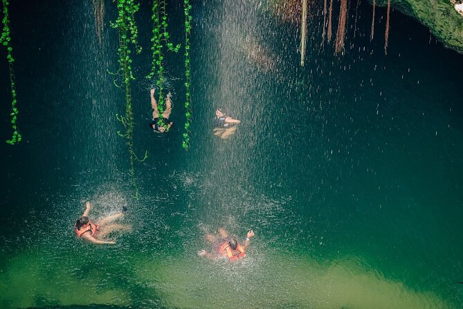 Full Day Tour Chichen Itza Cenote xcajum and Valladolid - Logistics That Matter: Timing, Group Size, and Bus Comfort
