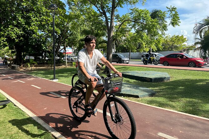 Guided Bike Tour - Explore Cancun Like a Local #1 Tour 1.5hr - Puerto Cancún: Waterfront Pathways and a Marina Worth Slowing Down For