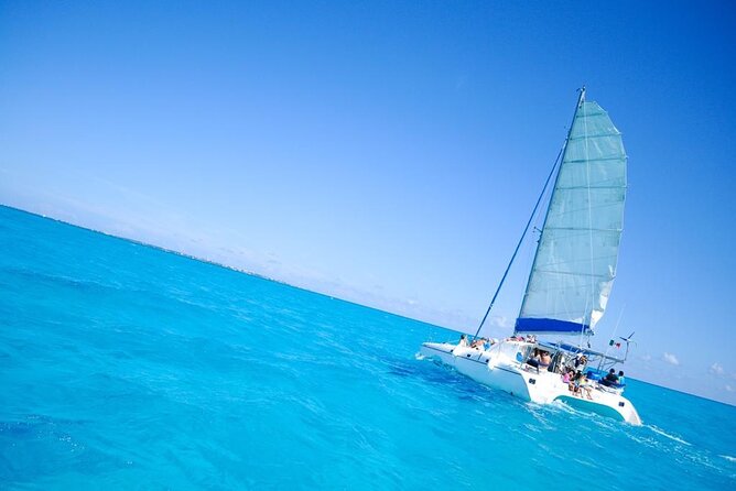 Half Day “LITE TOUR” to Isla Mujeres - Isla Mujeres town: 2 hours that’s long enough to feel the place