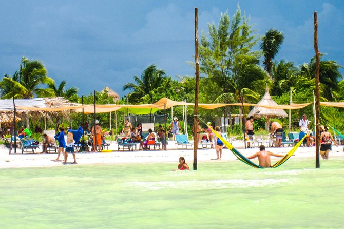 Holbox Island Tour departure from Cancun - Isla Holbox: 3 hours on the island with guided touring