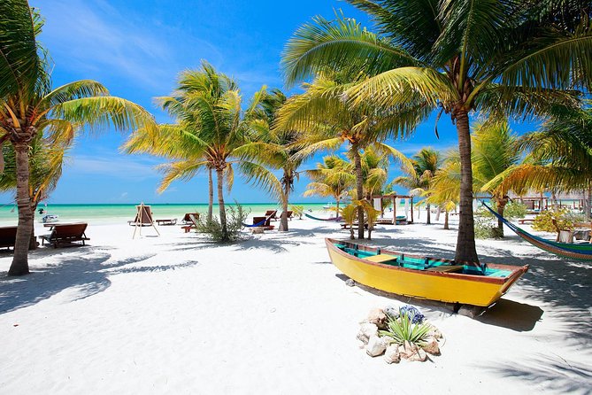 Holbox plus Island Magic by boat Tour from Cancun - Cancun to Chiquilá: The Early Start That Sets the Tone