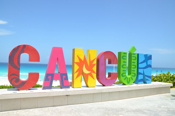 Hop-on Hop-off City Tour Cancun plus Submarine or Bodyboard Experience - Mercado 28 and Forum By The Sea: market time that saves energy