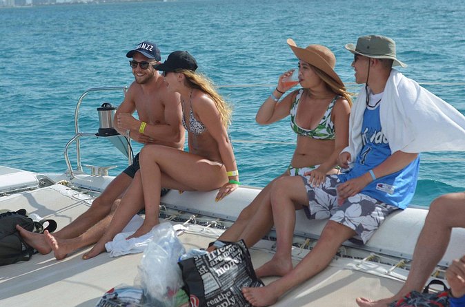 Isla Mujeres Basic Trip with Snorkel and Open Bar - Price and Value: $55 Plus the $25 Per-Person Add-On
