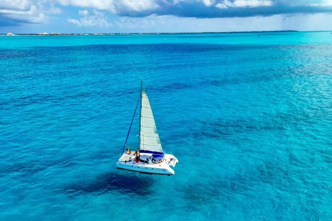 Isla Mujeres: Catamaran Tour with Snorkeling Food, Drinks, Beach - Beach club open bar and buffet: where most of your time goes