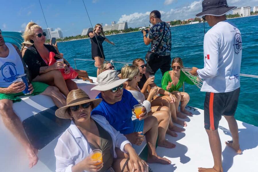 Isla Mujeres Catamaran Tour with Snorkeling & Open bar - Catamaran to Isla Mujeres: Why This One Works as a Day Trip