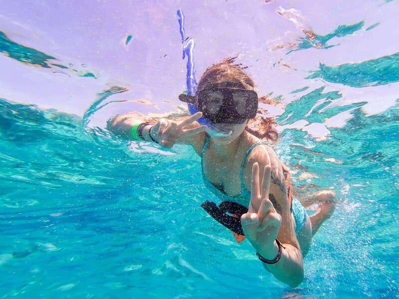 Isla Mujeres: Catamaran with Open Bar, Snorkeling and Lunch - Isla Mujeres free time: walk, shop, and choose your pace
