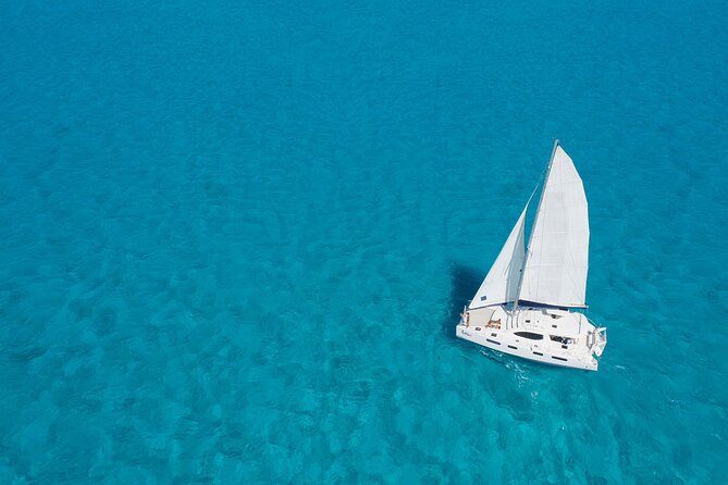 Isla Mujeres Luxury Sailing: Adults Only or Family Friendly - From Cancun to Isla Mujeres: what the day is really like