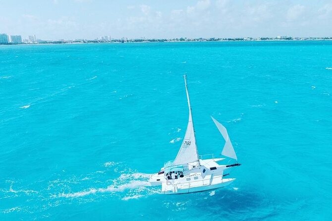 Isla Mujeres Premium Tour in Private Catamaran with Lunch - Why This Private Catamaran Day Trip Works from Cancun