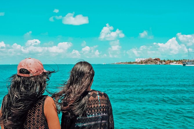 Isla Mujeres, Snorkel, Lunch & Pick Up from Cancun to P.Morelos - Beach club lunch on Isla Mujeres: Mayan-style BBQ and a proper reset