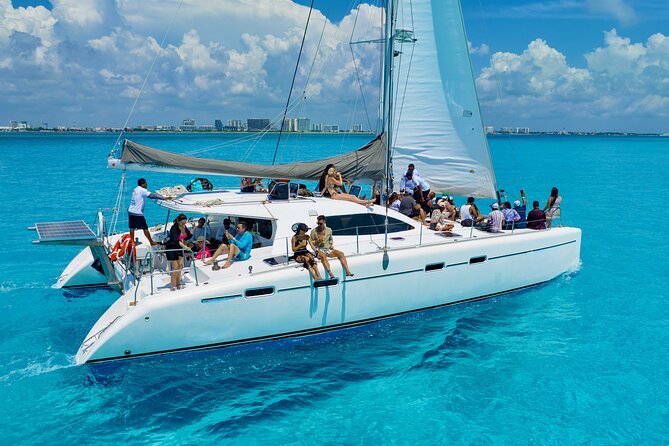 Isla Mujeres Spring Break Party Catamaran Snorkel and Open Bar - Open Bar and Beach-Club Lunch: The Value That Makes the Day Easy