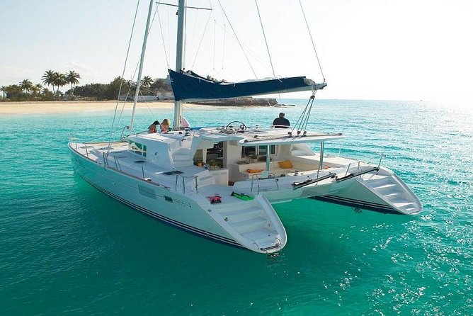 Isla Mujeres tour in a Catamaran with snorkel, open bar, lunch - Crew Energy and the Little Details That Shape the Day