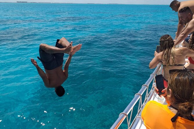 Isla Mujeres Tour with Open Bar Food and Snorkeling - Isla Mujeres from Cancun: the vibe you should expect