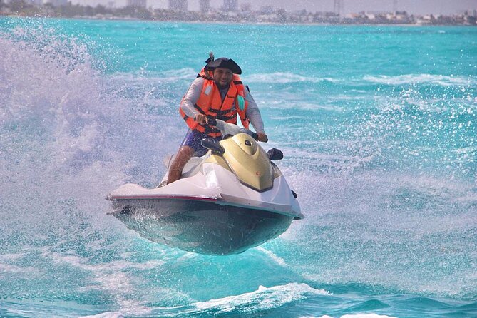 Jet Ski Rental in Cancun for 2 People - How the ride works when a machine hiccups