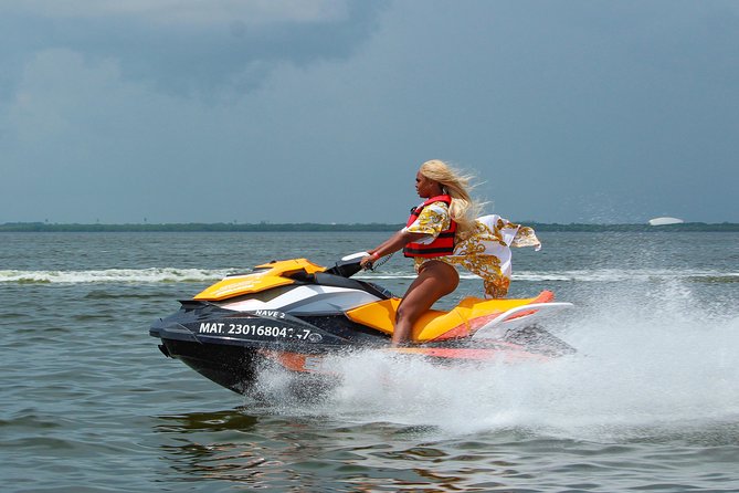 Jet Ski Rentals in Cancun: 30-Minute Option (Shared Jetski) - Electronics, Cameras, and the Practical Reality of Being on a Jet Ski