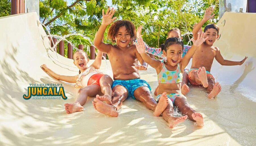 Jungala Aqua Experience - Getting In: Valet Parking, Central Lobby, Then a Courtesy Ride
