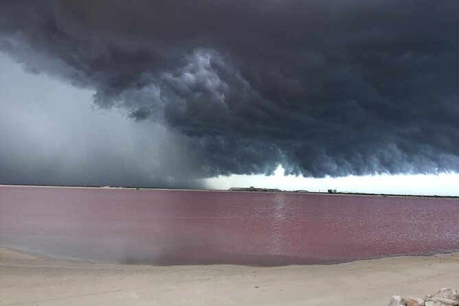 Las Coloradas Pink Lakes & Río Lagartos Wildlife Tour - Leaving Cancun early: the rhythm of a 6:30am start