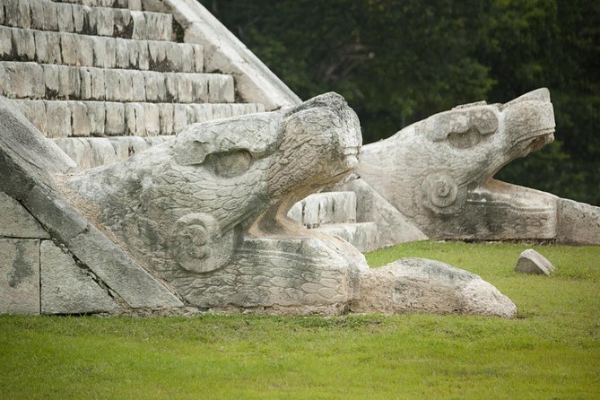 LDS Tour to Chichen Itza + Cenote - The included Yucatan buffet lunch (and why it’s worth it)