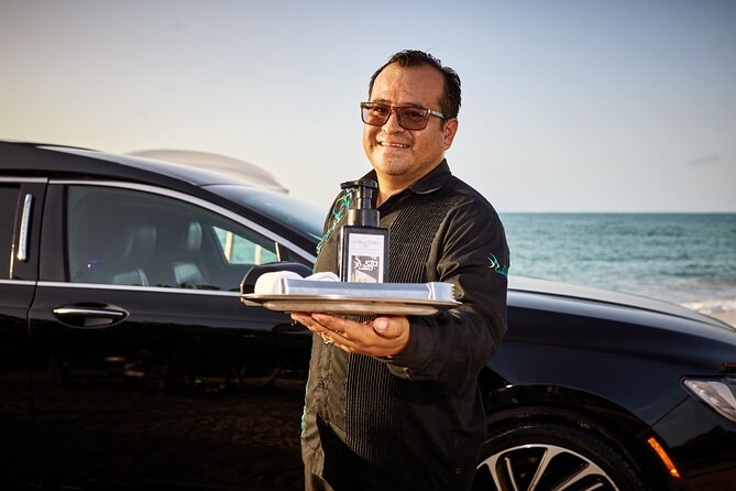 Lincoln Stretch limo from Cancun Hotel Zone to Cancun Airport - Pickup at Your Hotel Lobby: What to Do So It Stays Easy