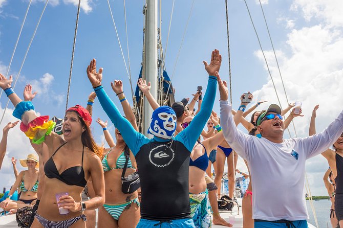 Luxury Catamaran tour to Isla Mujeres with transportation from Playa del Carmen - A Luxury Catamaran Day to Isla Mujeres: The Big Picture