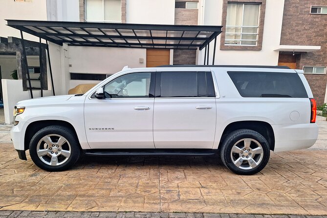 Luxury one way transfer to Tulum from Cancun airport - The Ride Itself: Timing, Comfort, and Included Perks