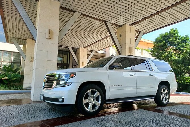 Luxury one way transfer to Tulum from Cancun airport - Where to Meet the Driver: The Cancun Terminal Breakdown