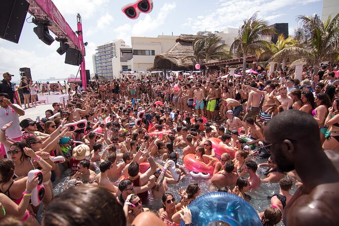 Mandala Beach Club Cancun - Who should book this beach club ticket?