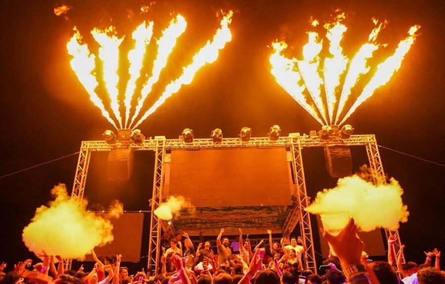 Neon Glow night Beach Party Regular - Neon Glow on Cancun’s Beach: What the 5-Hour Night Really Feels Like