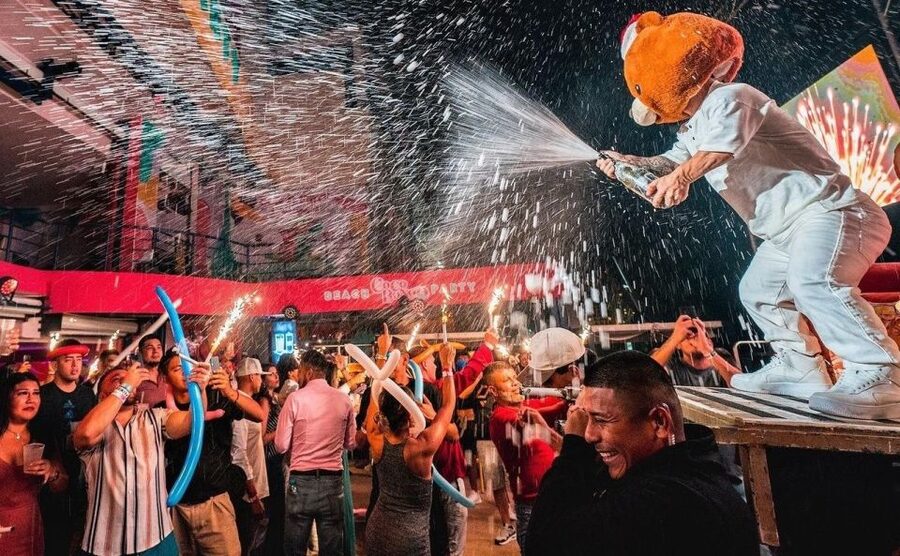 Neon Glow night Beach Party Regular - Open Bar + Snacks: The Simple Reason This Package Offers Value