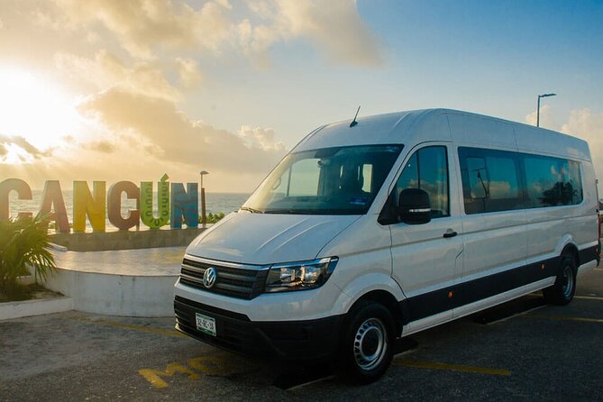 One way Transfer from Hotels to Cancun International Airport - The private ride experience: comfort, space, and no awkward waiting