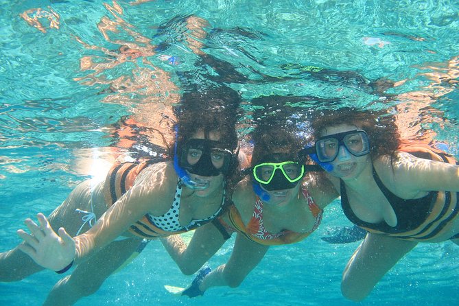 Party On Sailing Cruise to Isla Mujeres from Cancun - Meeting at Lobster Beach: plan for a smooth 10:00 am start
