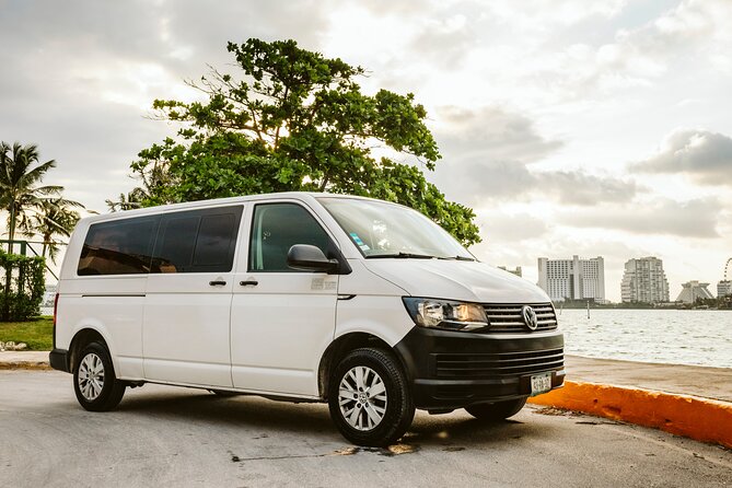 Private AC One Way Transfer from Airport to Costa Mujeres - Vehicle Size, Luggage Fit, and Comfort for Small Groups