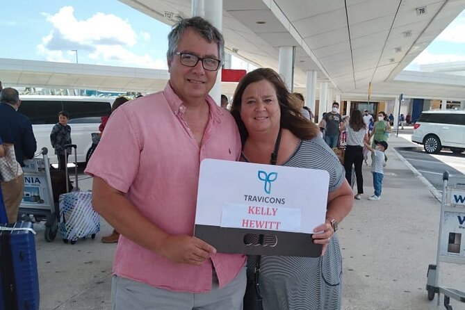 Private Airport Transportation in Mexico - Private Ride Comfort: Drinks, Safety, and Air-Conditioned Timing