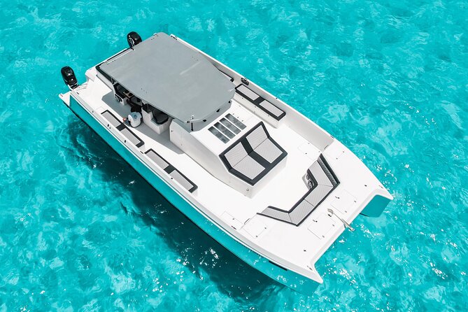 Private Atomic Catamaran Tour to Isla Mujeres - Cancun to Isla Mujeres on an Atomic Catamaran: what makes it feel different