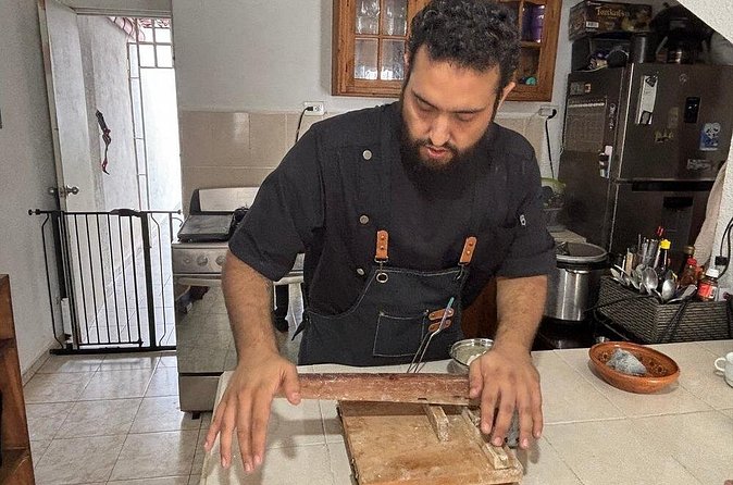 Private Authentic Mexican Cooking Class in Cancun with Alberto - Poblano Pepper Stripes and the Tequila Cocktail Finish