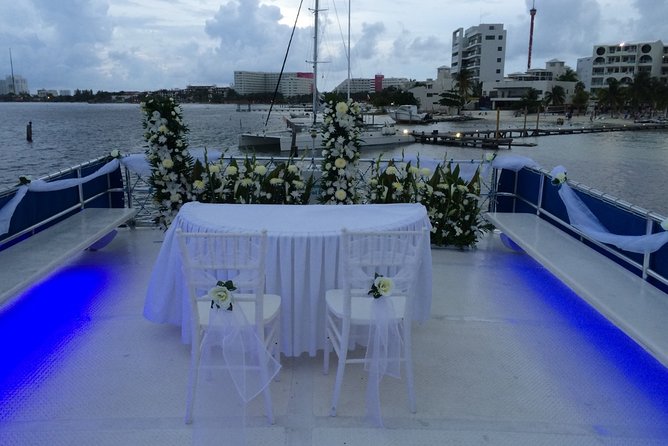 Private Catamaran for Weddings Bachelor Parties and Bridal Showers - Price and value: what $58 per person really buys