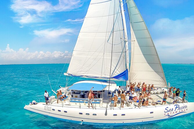 Private Catamaran from Cancun to Isla Mujeres | For up to 100 pp - Crew Service: The Difference Between Fun and Frustration