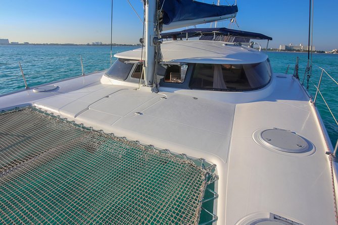 Private Catamaran from Cancun to Isla Mujeres | For up to 30 pepl - Lunch, Food Reality, and What to Do If You Get Hungry