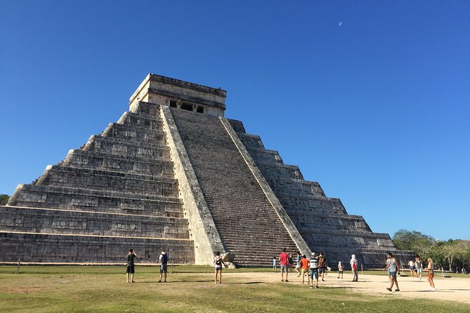Private Chichen Itza Tour - Valladolid: the colonial break after the cenote and ruins
