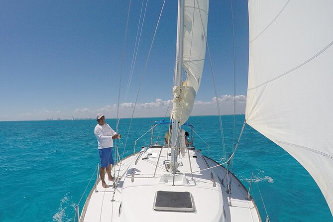 Private Customizable Sailing Tour in Cancun - Isla Mujeres anchoring: calm, clear water and real swim time