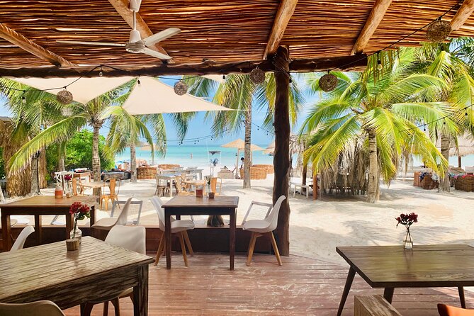 Private flight to Holbox from Cancun - Timing, Weather, and the One Rule You Should Actually Care About
