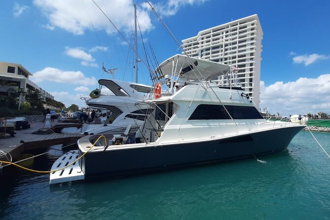 Private Full Day Tour by Yatch in Cancún - Private Yacht in Cancun: What the Day Really Feels Like