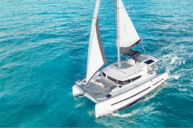 Private Luxury Catamaran Cancun to Isla Mujeres | For up to 30 pp - Key highlights in plain terms