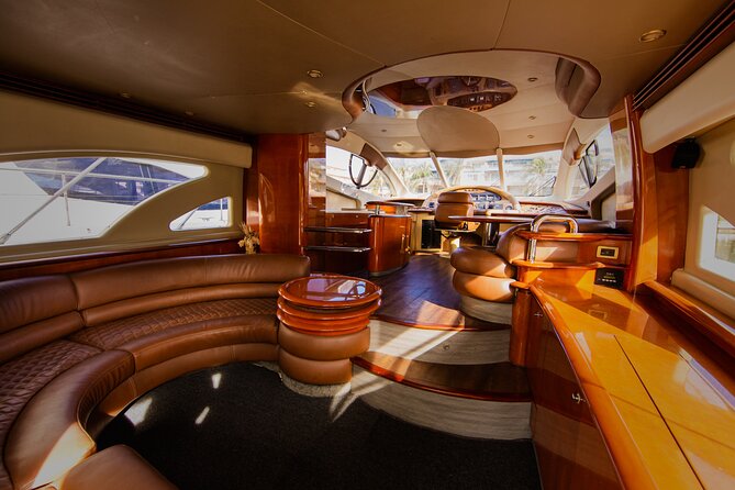 Private Luxury Sunset Dinner Cruise – 51' Leopard Yacht in Cancun - What you can realistically expect in the 3-hour timeline