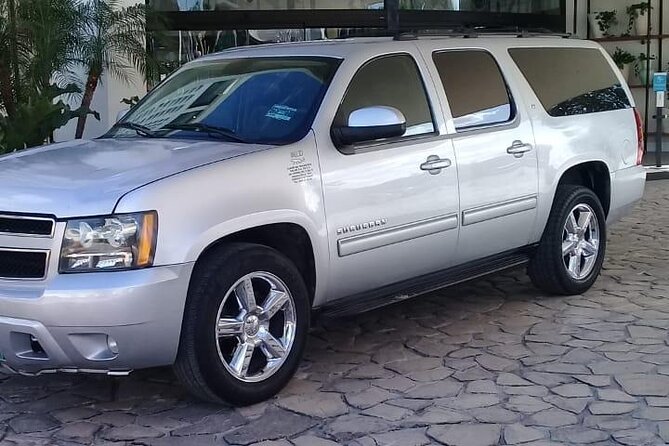 Private luxury transportation from CUN Airport to Puerto Morelos - Timing Tips That Prevent Airport Pickup Headaches