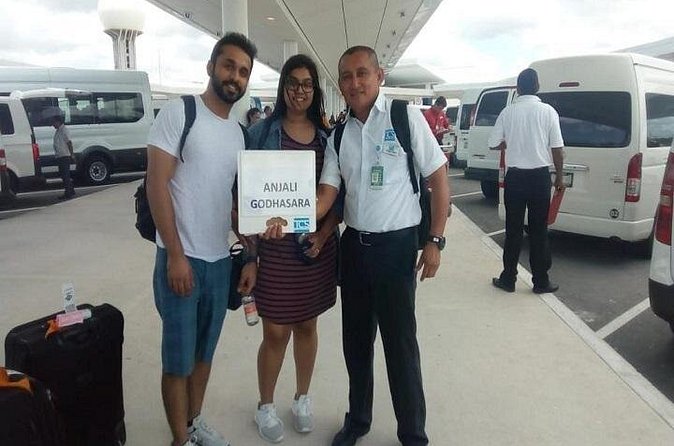 Private one-way airport transfer from Cancun - Akumal. - How Booking and Timing Shapes Your Stress Level