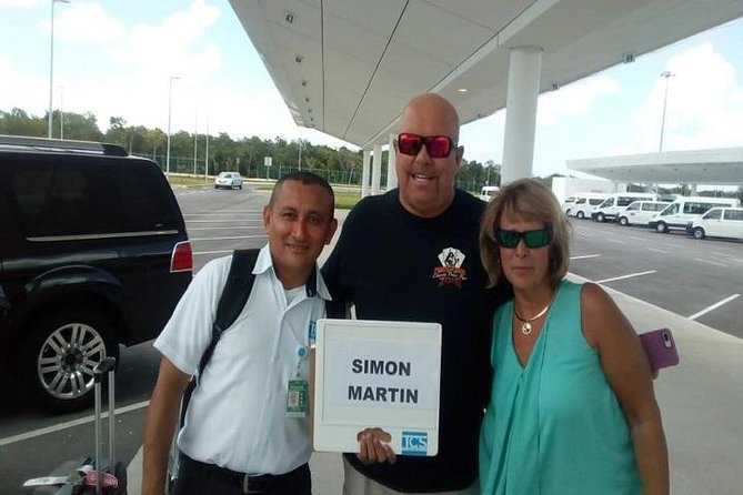 Private one-way airport transfer from Cancun - Akumal. - The One-Way Ride to Akumal: What the 1h 20m Transfer Really Means