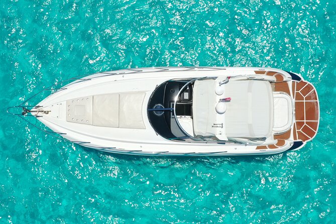 Private Premium Yacht 46FT Rental in Cancún - Choosing your hours: the route that changes everything